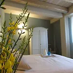 B&B Residenza Pacifici 3*