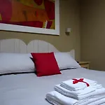 Residenza Pacifici Couette-café 3*