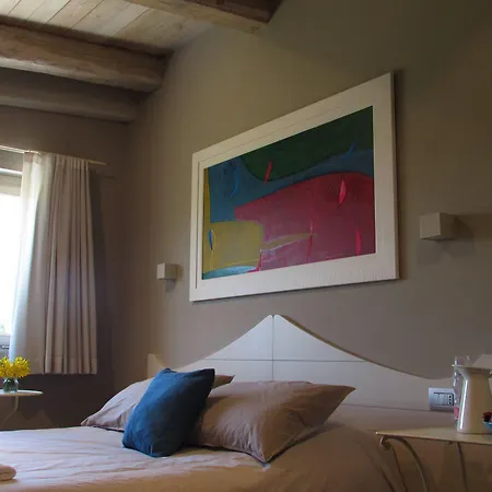 Residenza Pacifici アスコリ・ピチェーノ