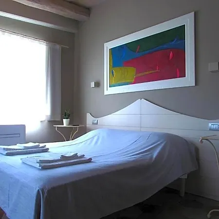 Residenza Pacifici Nocleg ze śniadaniem 3*